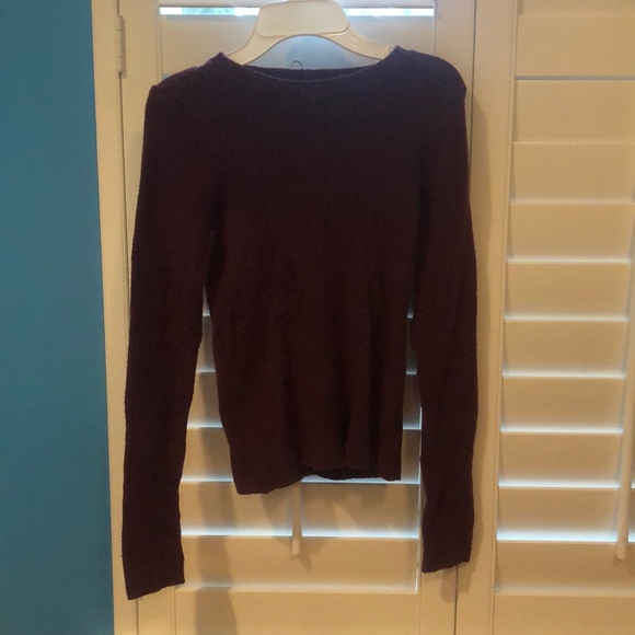 American Eagle Fitted Sweater - Picture 1 of 3